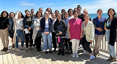 Équipe de professionnels, professionnelles et de gestionnaires du CISSS des Îles accompagnée des coordonnatrices des programmes de réadaptation de l’Université Laval
